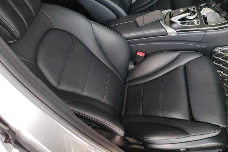 Used Mercedes-Benz C-Class 2015 C 200 L Sport Edition Right Front Seat