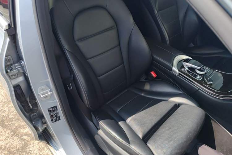 Used Mercedes-Benz C-Class 2015 C 200 L Right Front Seat