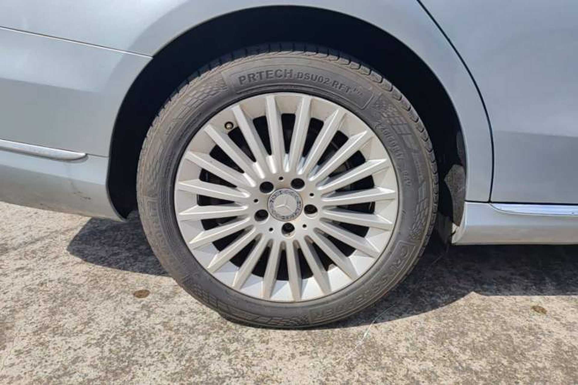 Used Mercedes-Benz C-Class 2015 C 200 L Right Rear Wheel Hub