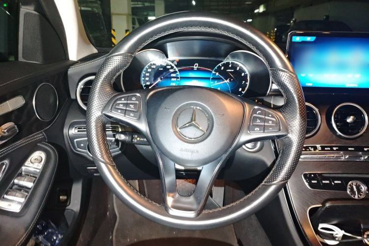 Used Mercedes-Benz C-Class 2015 C 200 L 4MATIC Sport Edition Steering Wheel