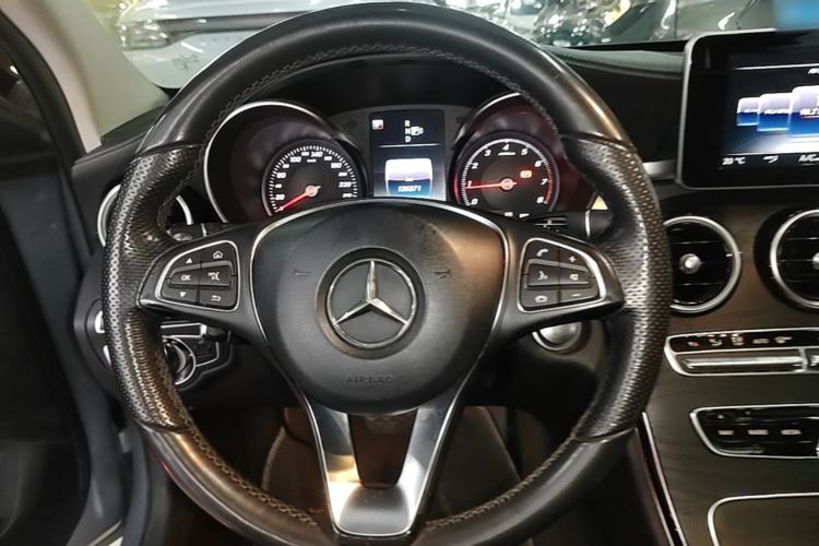 Used Mercedes-Benz C-Class 2015 Revised C 200 L Sport Edition Steering Wheel