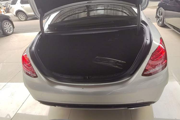 Used Mercedes-Benz C-Class 2015 Revised C 200 L Sport Edition Trunk