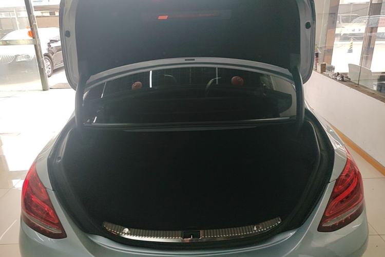 Used Mercedes-Benz C-Class 2015 Revised C 200 L Sport Edition Trunk