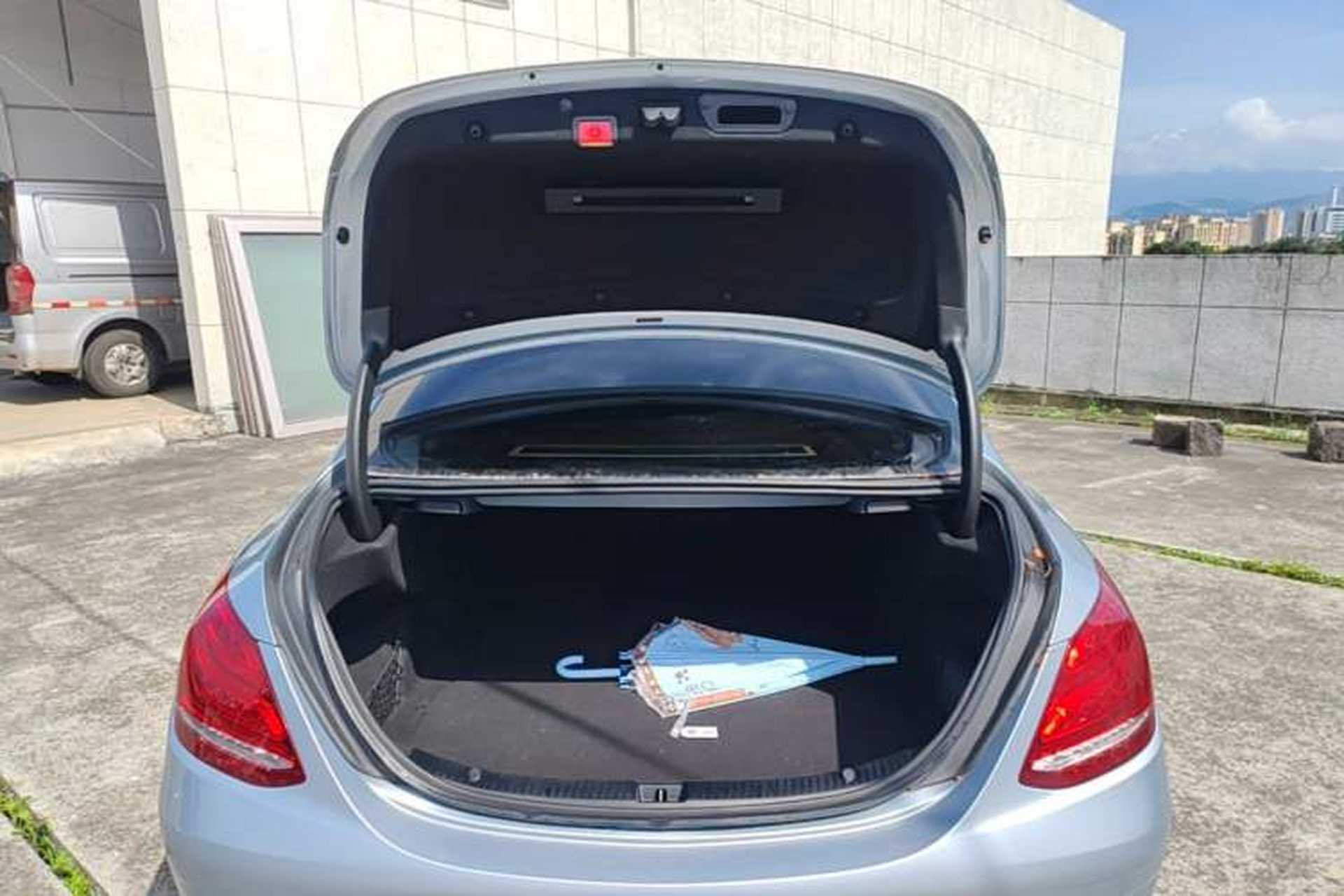 Used Mercedes-Benz C-Class 2015 C 200 L Trunk