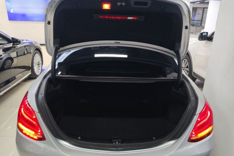 Used Mercedes-Benz C-Class 2015 Facelift C 200 L Trunk