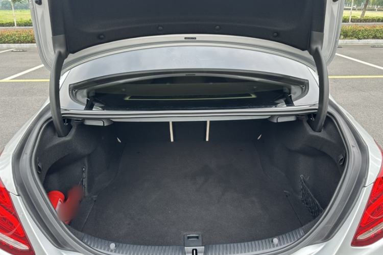 Used Mercedes-Benz C-Class 2015 C 200 L Trunk