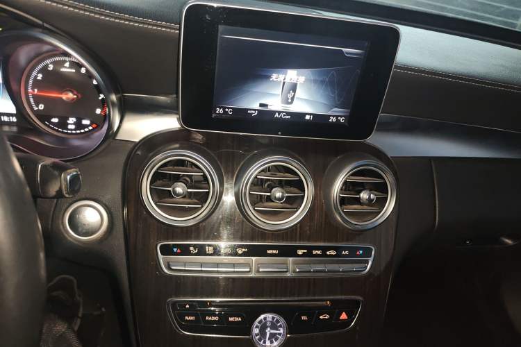 Used Mercedes-Benz C-Class 2015 C 180 L Audio And AC Panel