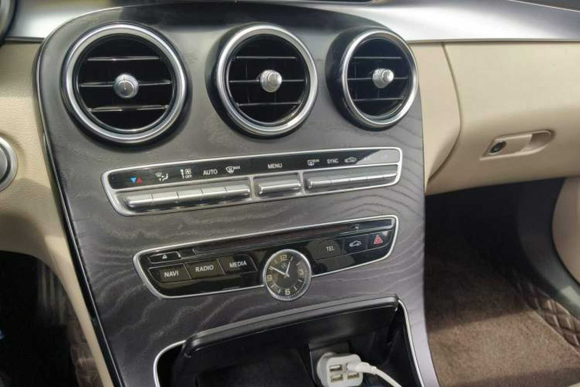 Used Mercedes-Benz C-Class 2015 C 200 L Sport Edition Audio And AC Panel