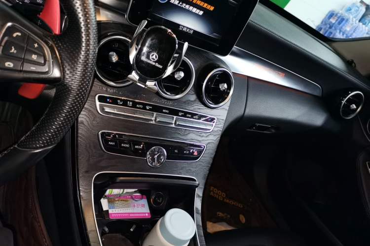 Used Mercedes-Benz C-Class 2015 Revised C 200 L Sport Edition Audio And AC Panel