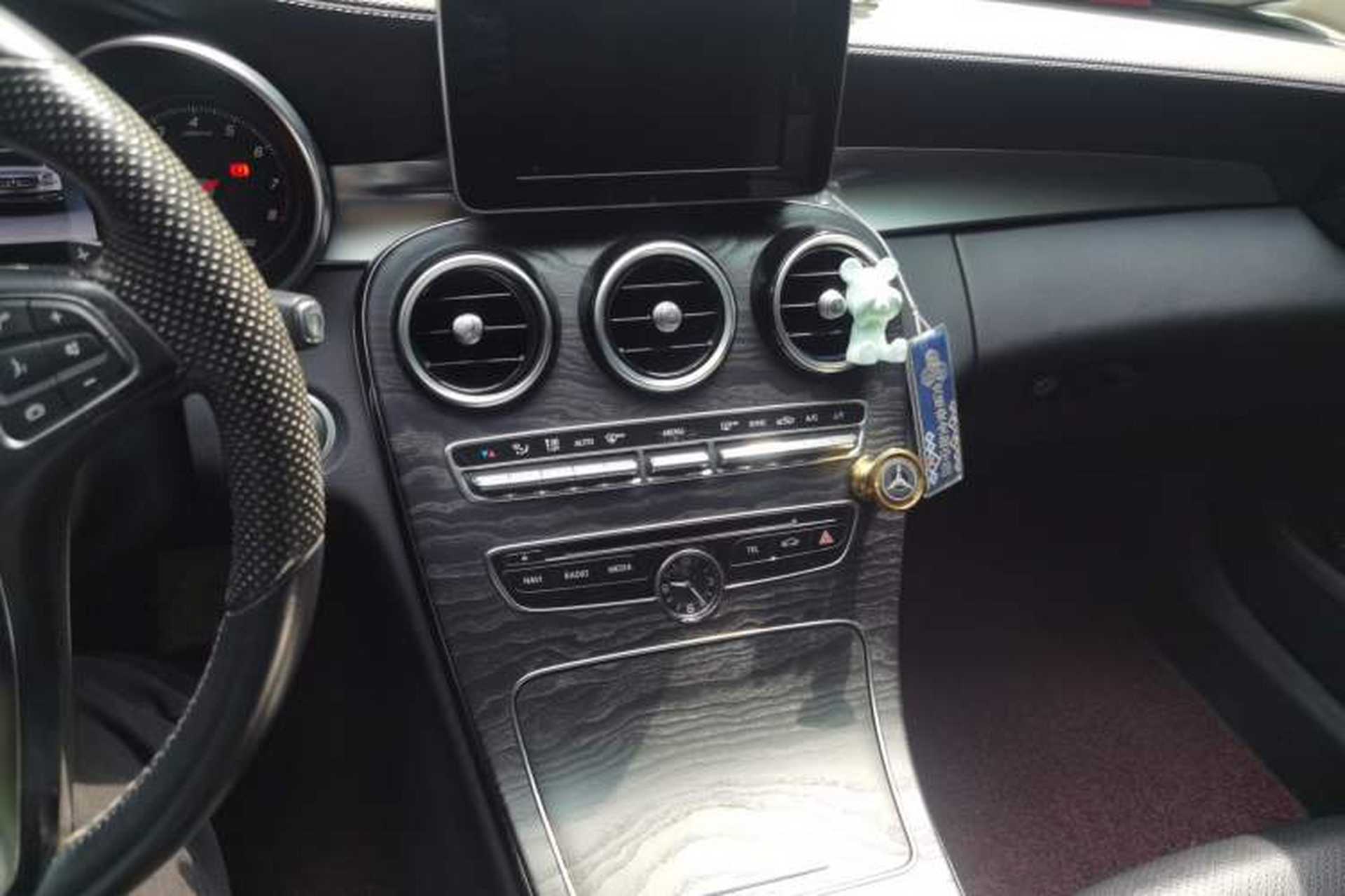 Used Mercedes-Benz C-Class 2015 Revised C 200 L Sport Edition Audio And AC Panel