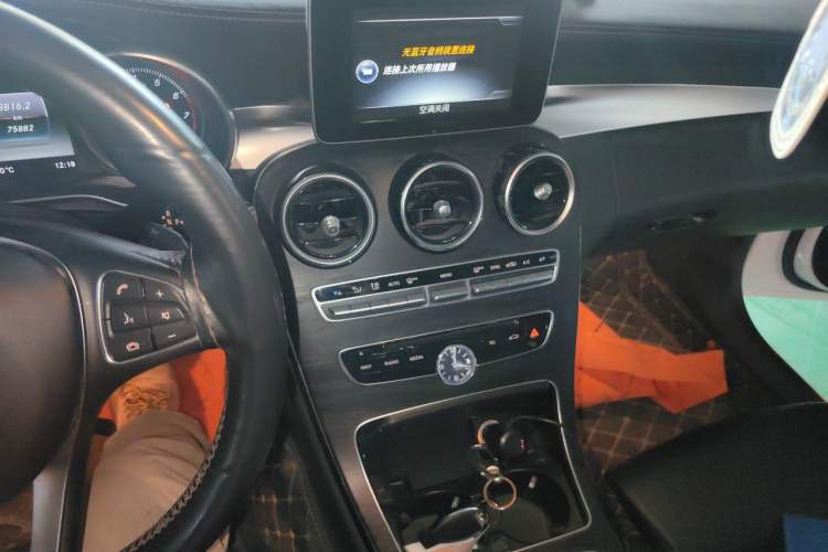 Used Mercedes-Benz C-Class 2015 Restyled C 180 L Sport Edition Audio And AC Panel