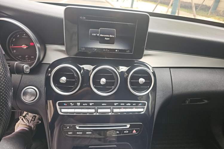 Used Mercedes-Benz C-Class 2015 C 200 Sport Edition Audio And AC Panel
