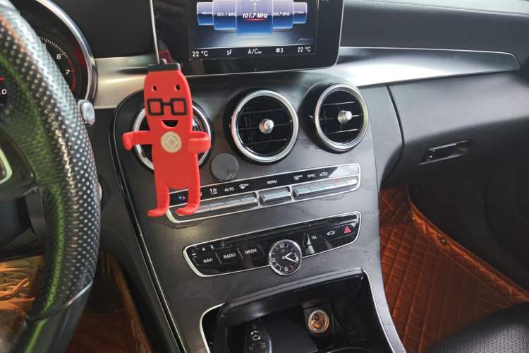 Used Mercedes-Benz C-Class 2015 Revised C 200 L Sport Edition Audio And AC Panel