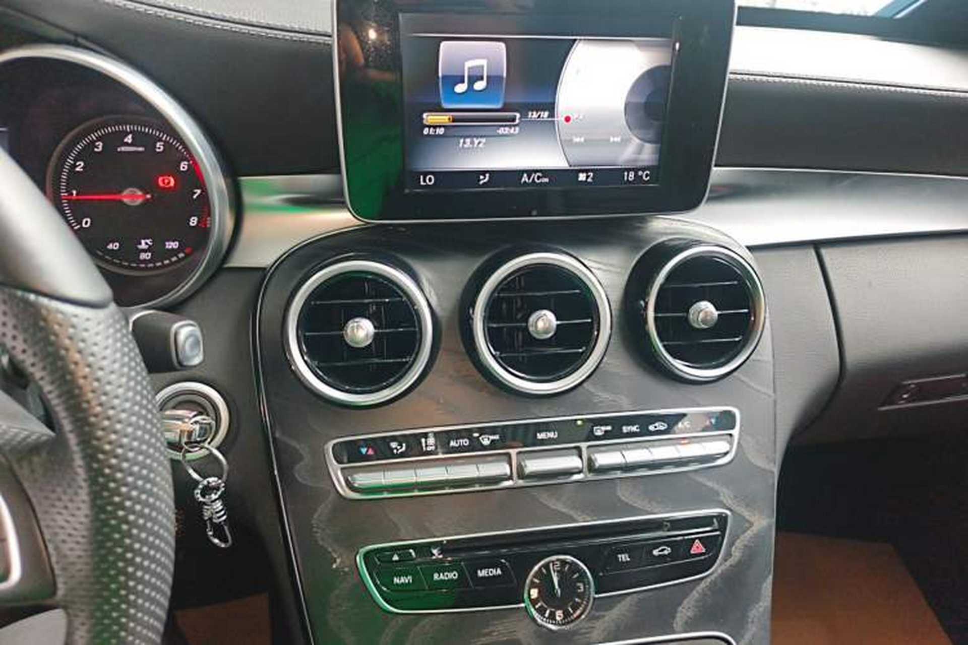 Used Mercedes-Benz C-Class 2015 Revised C 200 L Sport Edition Audio And AC Panel