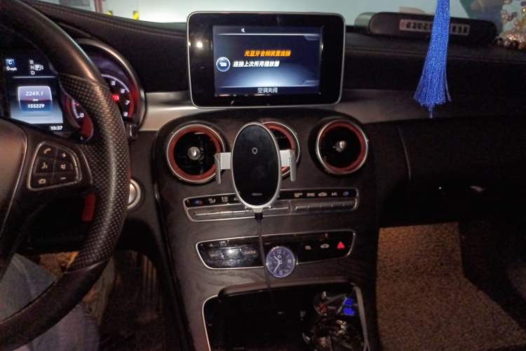 Used Mercedes-Benz C-Class 2015 Revised C 200 L Sport Edition Audio And AC Panel