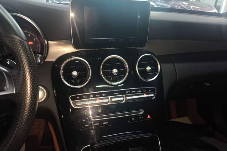 Used Mercedes-Benz C-Class 2015 C 200 Sport Edition Audio And AC Panel