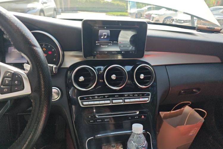 Used Mercedes-Benz C-Class 2015 C 200 Sport Edition Audio And AC Panel