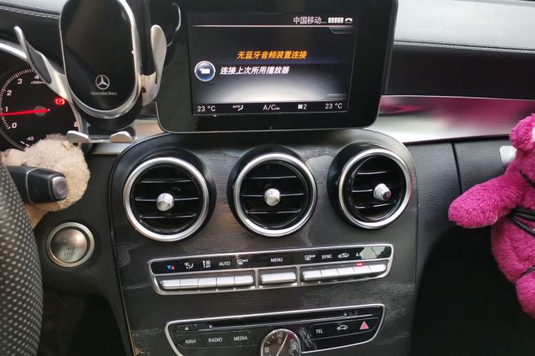 Used Mercedes-Benz C-Class 2015 Revised C 200 L Sport Edition Audio And AC Panel