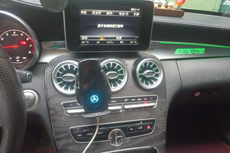 Used Mercedes-Benz C-Class 2015 Revised C 200 L Sport Edition Audio And AC Panel
