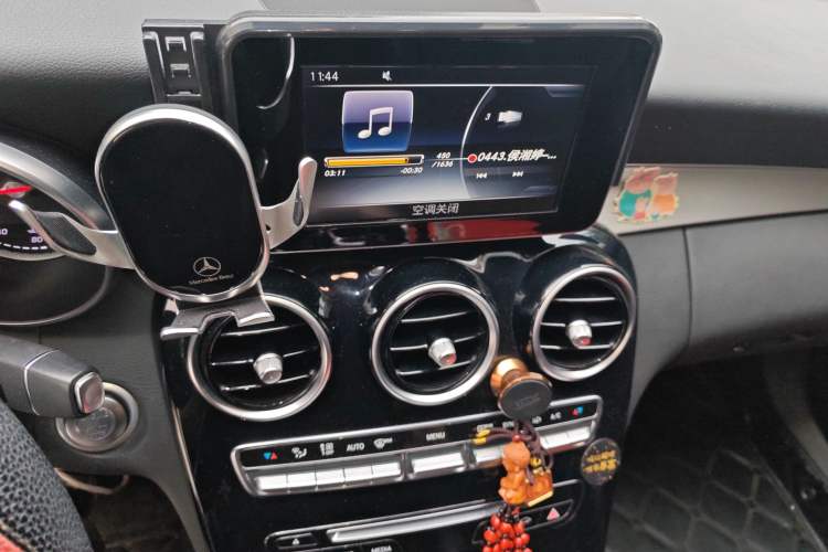 Used Mercedes-Benz C-Class 2015 C 200 Sport Edition 4MATIC Audio And AC Panel
