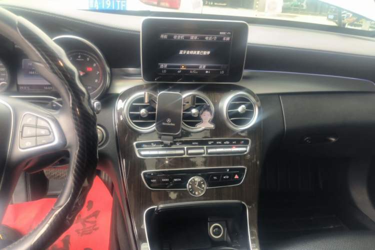 Used Mercedes-Benz C-Class 2015 C 200 L Audio And AC Panel