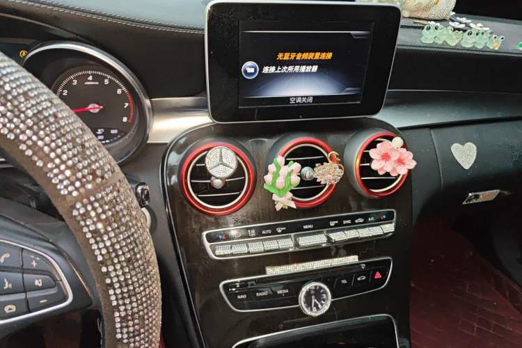 Used Mercedes-Benz C-Class 2015 C 200 L Audio And AC Panel