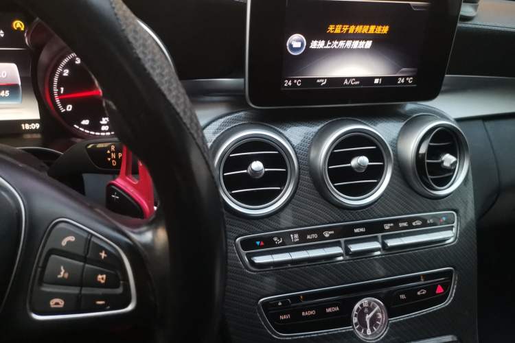 Used Mercedes-Benz C-Class 2015 C 200 L Audio And AC Panel