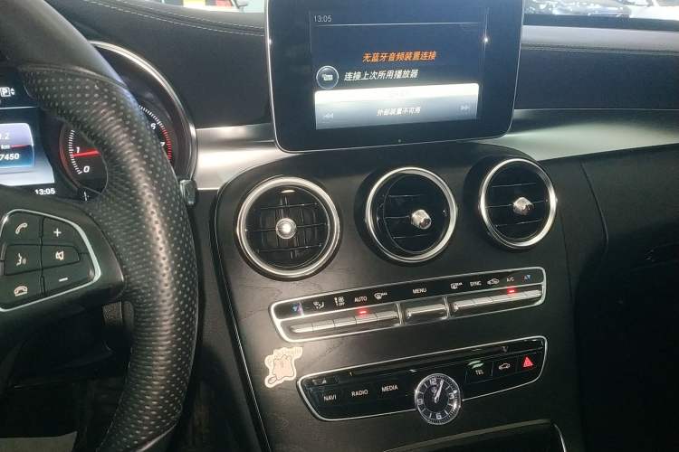 Used Mercedes-Benz C-Class 2015 C 200 L Sport Edition Audio And AC Panel