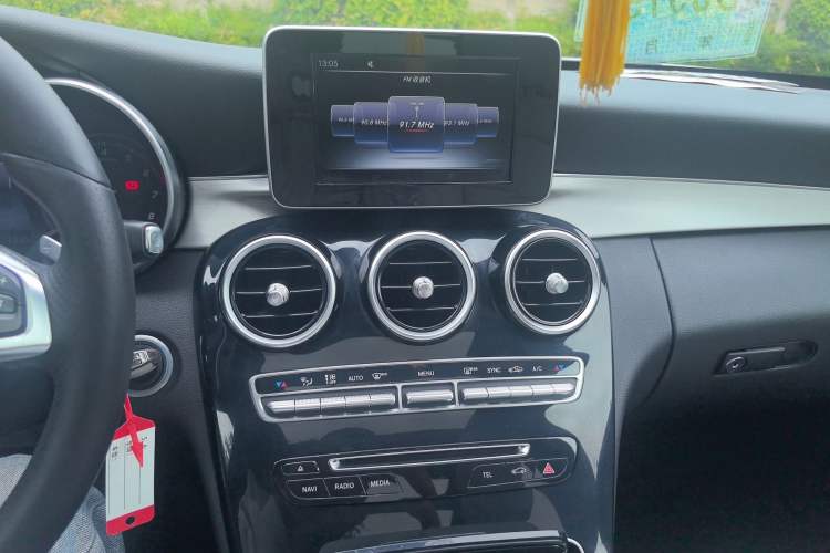 Used Mercedes-Benz C-Class 2015 C 200 Sport Edition 4MATIC Audio And AC Panel
