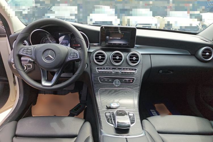 Used Mercedes-Benz C-Class 2015 C 200 station wagon Center Console