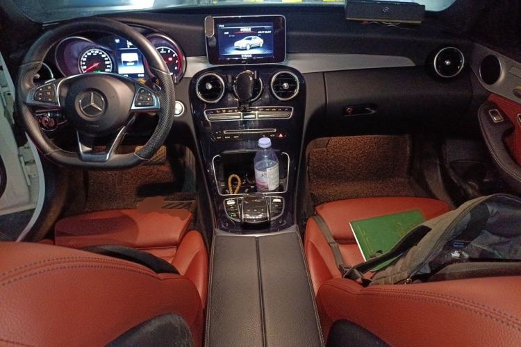 Used Mercedes-Benz C-Class 2015 C 200 Sport Edition 4MATIC Center Console