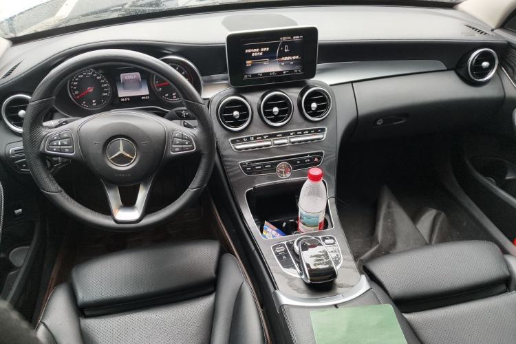 Used Mercedes-Benz C-Class 2015 C 200 L 4MATIC Sport Edition Center Console