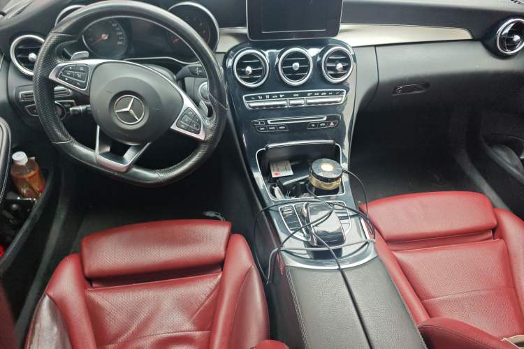 Used Mercedes-Benz C-Class 2015 C 200 Sport Edition Center Console