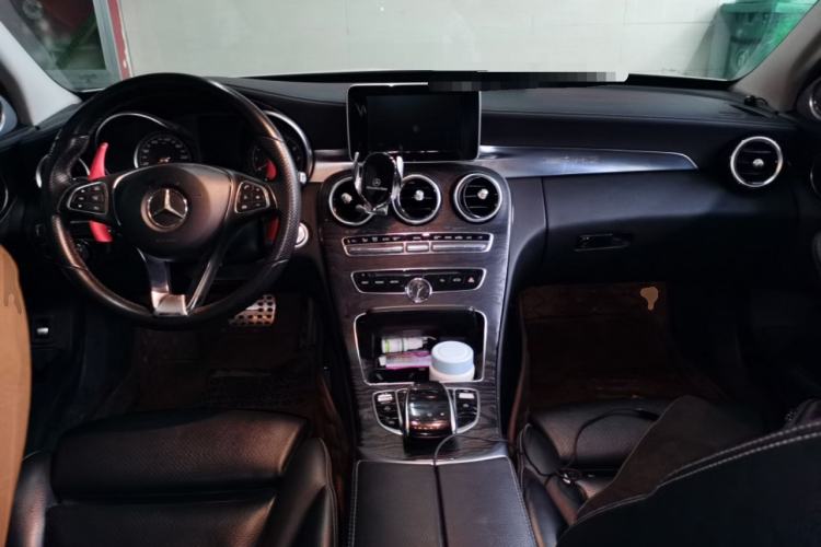 Used Mercedes-Benz C-Class 2015 Revised C 200 L Sport Edition Center Console
