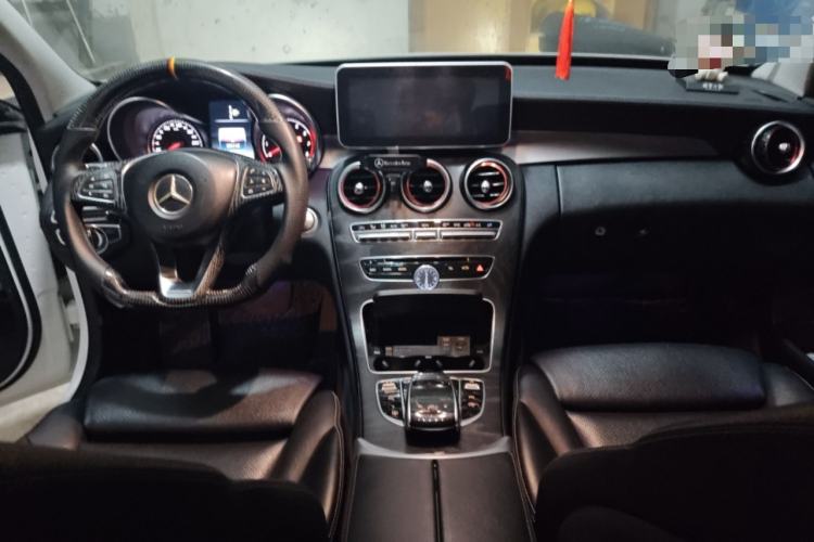 Used Mercedes-Benz C-Class 2015 C 200 L Sport Edition Center Console