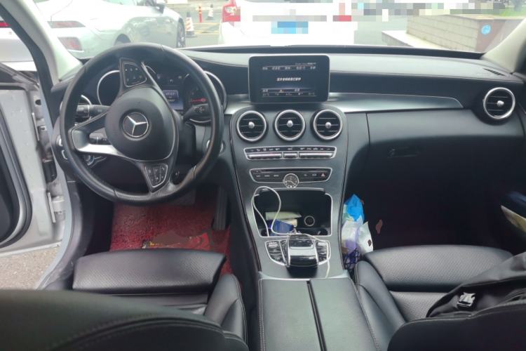 Used Mercedes-Benz C-Class 2015 C 200 L 4MATIC Sport Edition Center Console