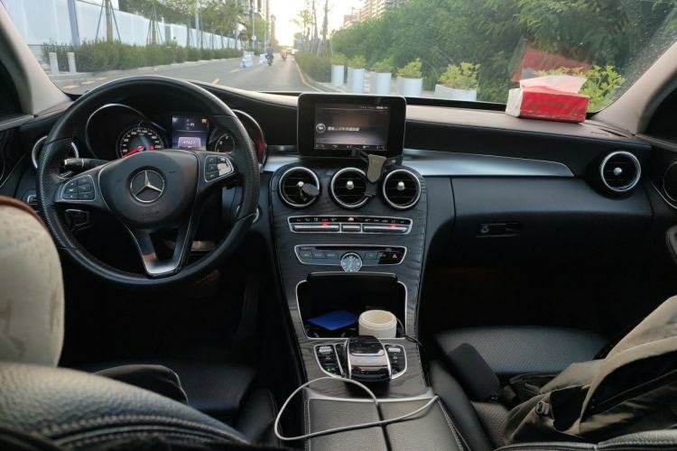 Used Mercedes-Benz C-Class 2015 Revised C 200 L Sport Edition Center Console
