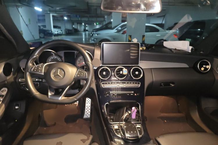 Used Mercedes-Benz C-Class 2015 C 200 Sport Edition Center Console