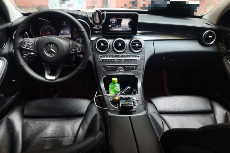 Used Mercedes-Benz C-Class 2015 C 180 L Sport Edition Center Console