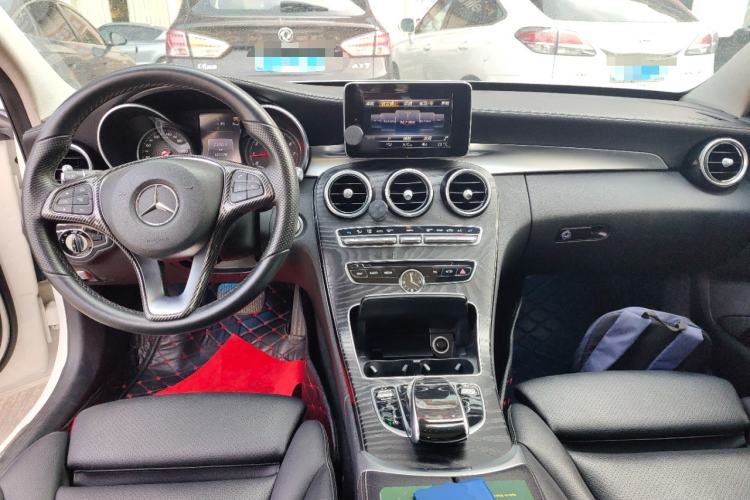 Used Mercedes-Benz C-Class 2015 Revised C 200 L Sport Edition Center Console