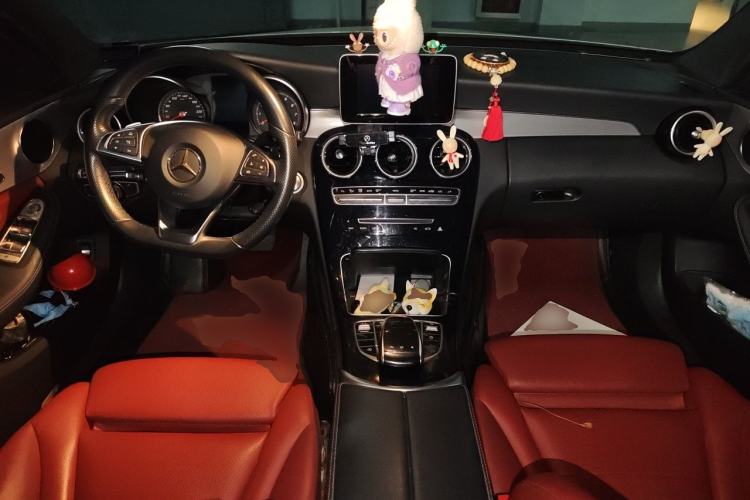 Used Mercedes-Benz C-Class 2015 C 200 Sport Edition Center Console