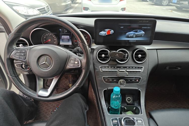 Used Mercedes-Benz C-Class 2015 Revised C 200 L Sport Edition Center Console