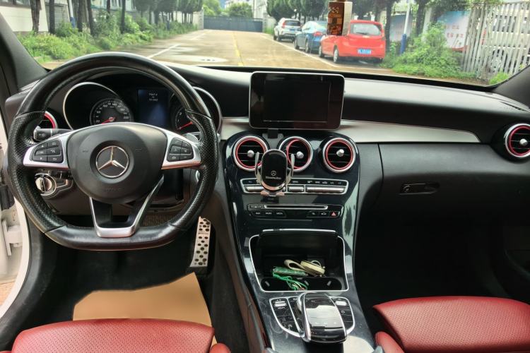 Used Mercedes-Benz C-Class 2015 C 200 Sport Edition Center Console