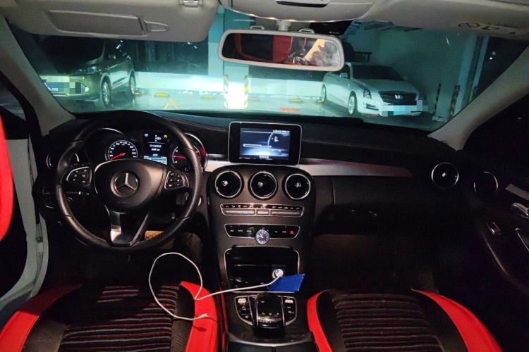 Used Mercedes-Benz C-Class 2015 C 200 L Sport Edition Center Console