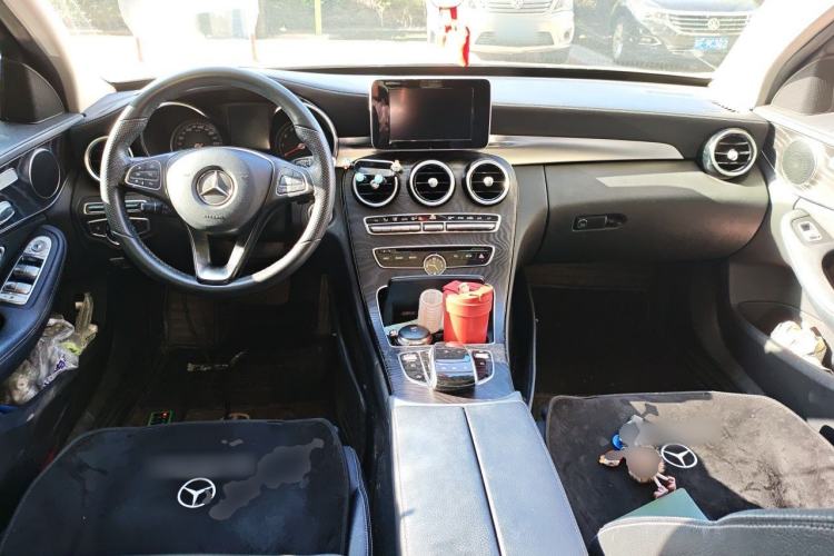 Used Mercedes-Benz C-Class 2015 Revised C 200 L Sport Edition Center Console