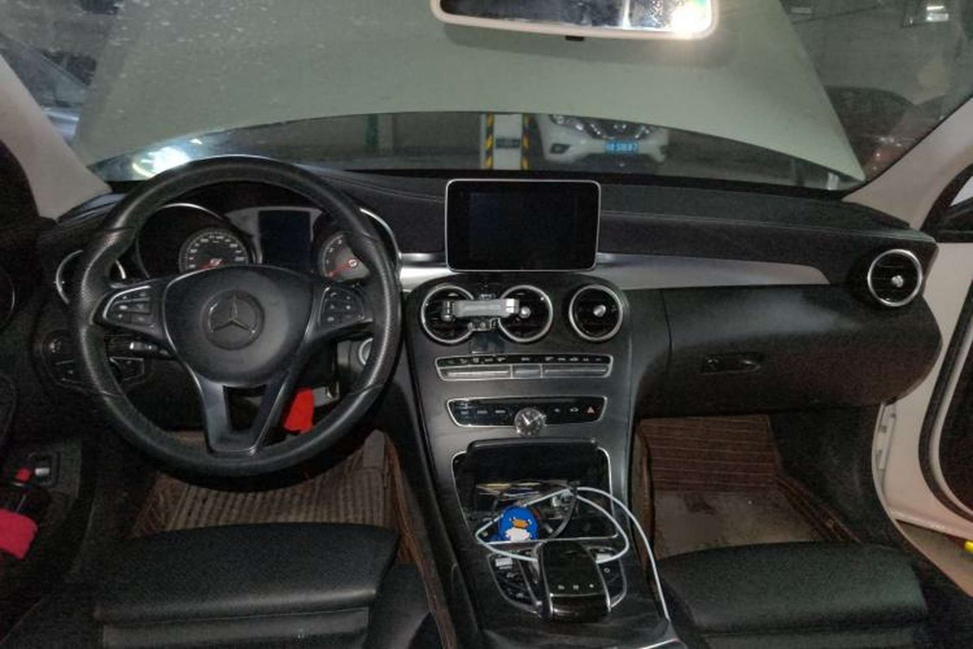 Used Mercedes-Benz C-Class 2015 Revised C 200 L Sport Edition Center Console