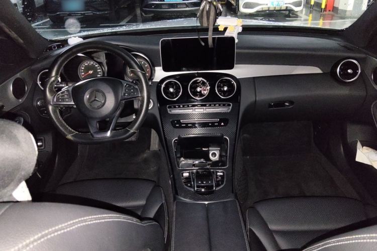 Used Mercedes-Benz C-Class 2015 C 200 Sport Edition Center Console