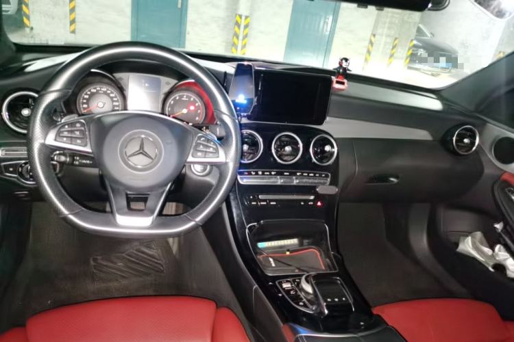 Used Mercedes-Benz C-Class 2015 C 200 Sport Edition 4MATIC Center Console