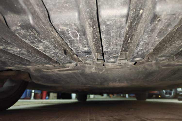 Used Mercedes-Benz C-Class 2015 Restyled C 180 L Sport Edition Chassis Front