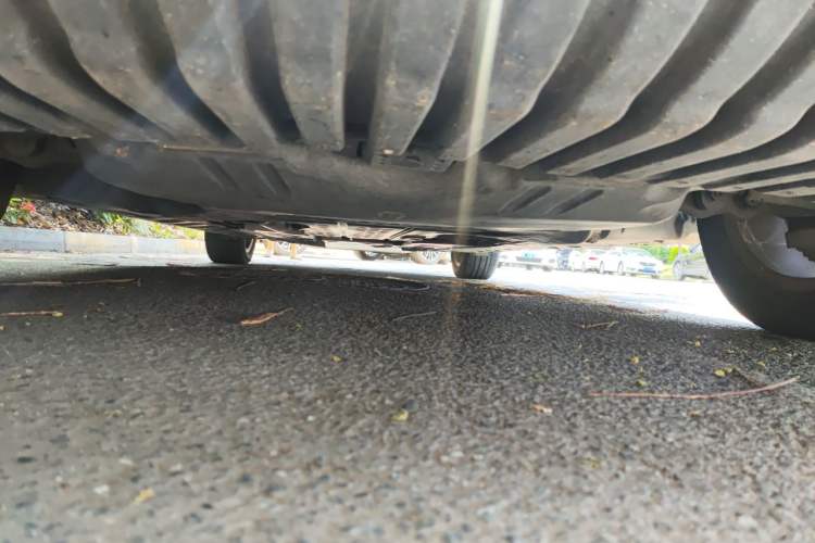 Used Mercedes-Benz C-Class 2015 Facelift C 180 L Chassis Front
